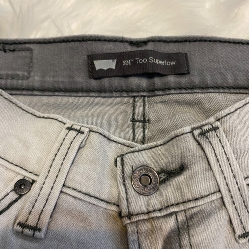 🔻SALE🔻LEVI'S🔹NEW CONDITION - Picture 4 of 7